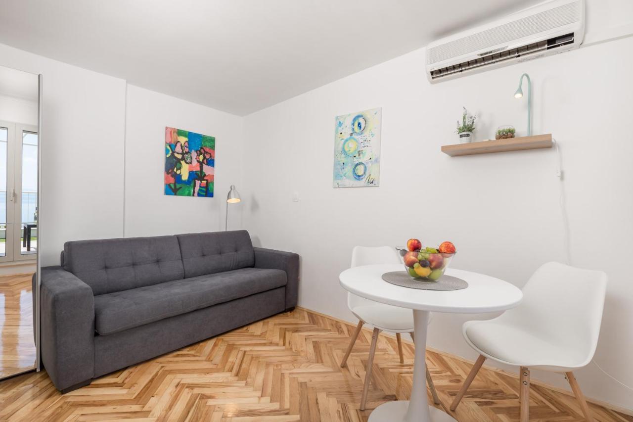Studio Apartman Rozi Опатія Екстер'єр фото